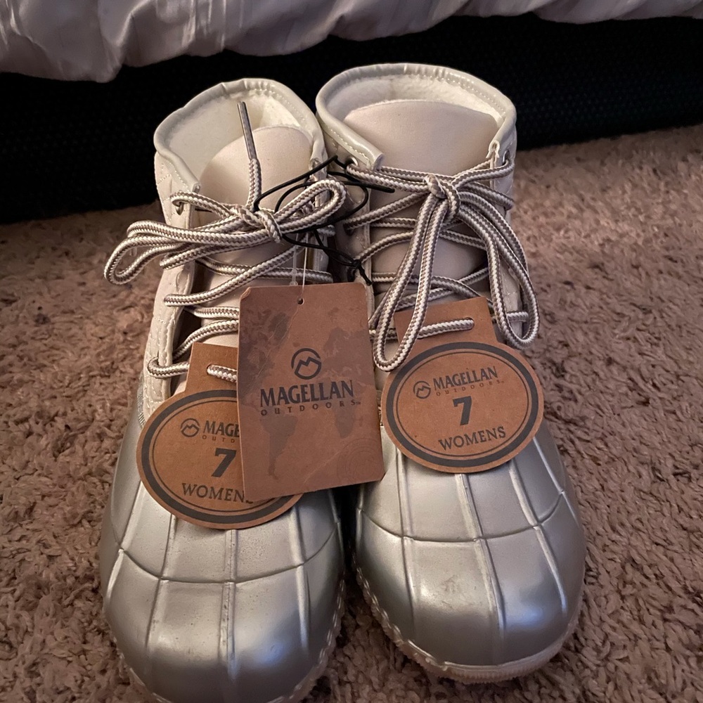 RainBoots
